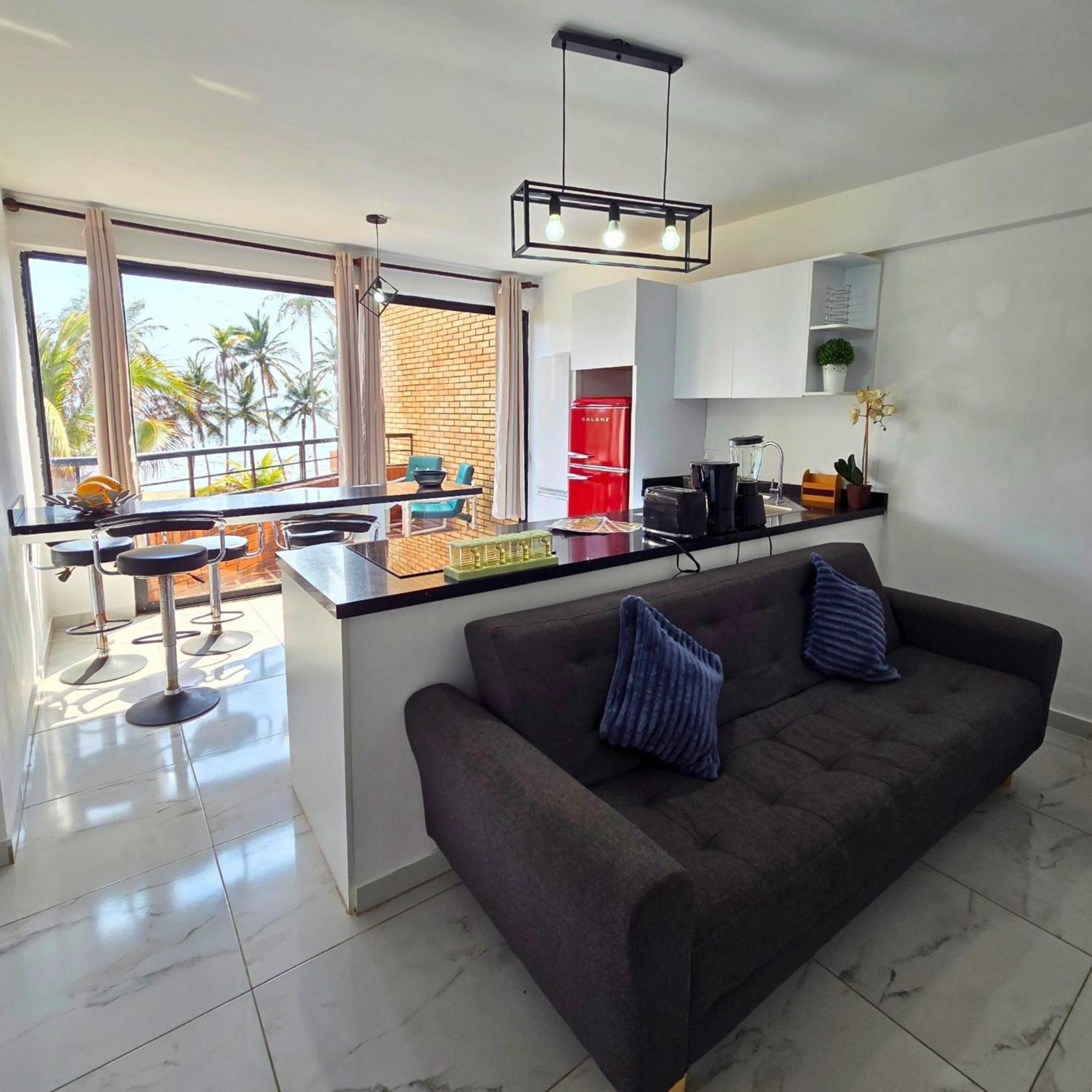 Tucacas, Frente Al Mar, Balcon, Piscina Y Playa Privada公寓 外观 照片