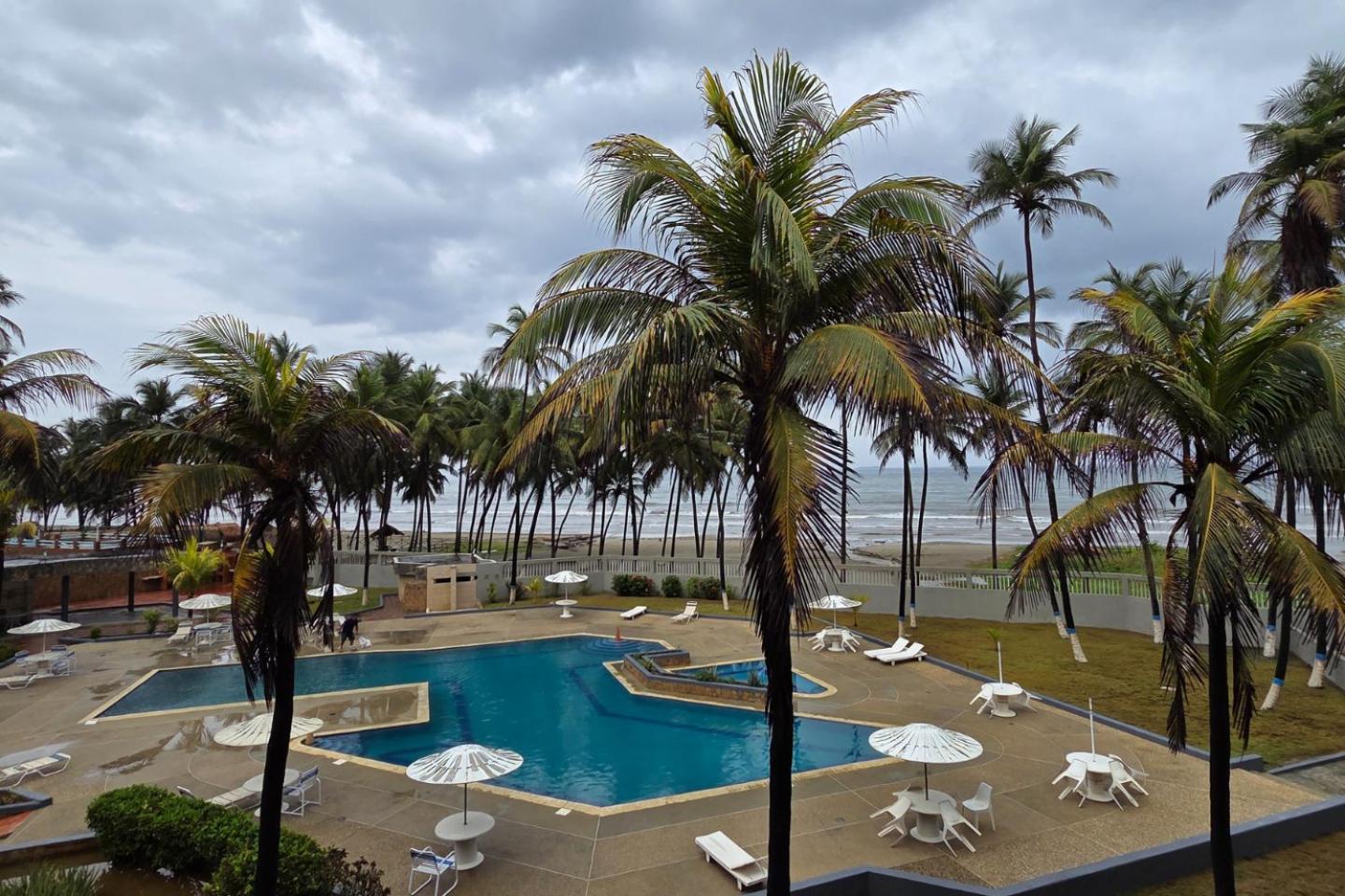 Tucacas, Frente Al Mar, Balcon, Piscina Y Playa Privada公寓 外观 照片