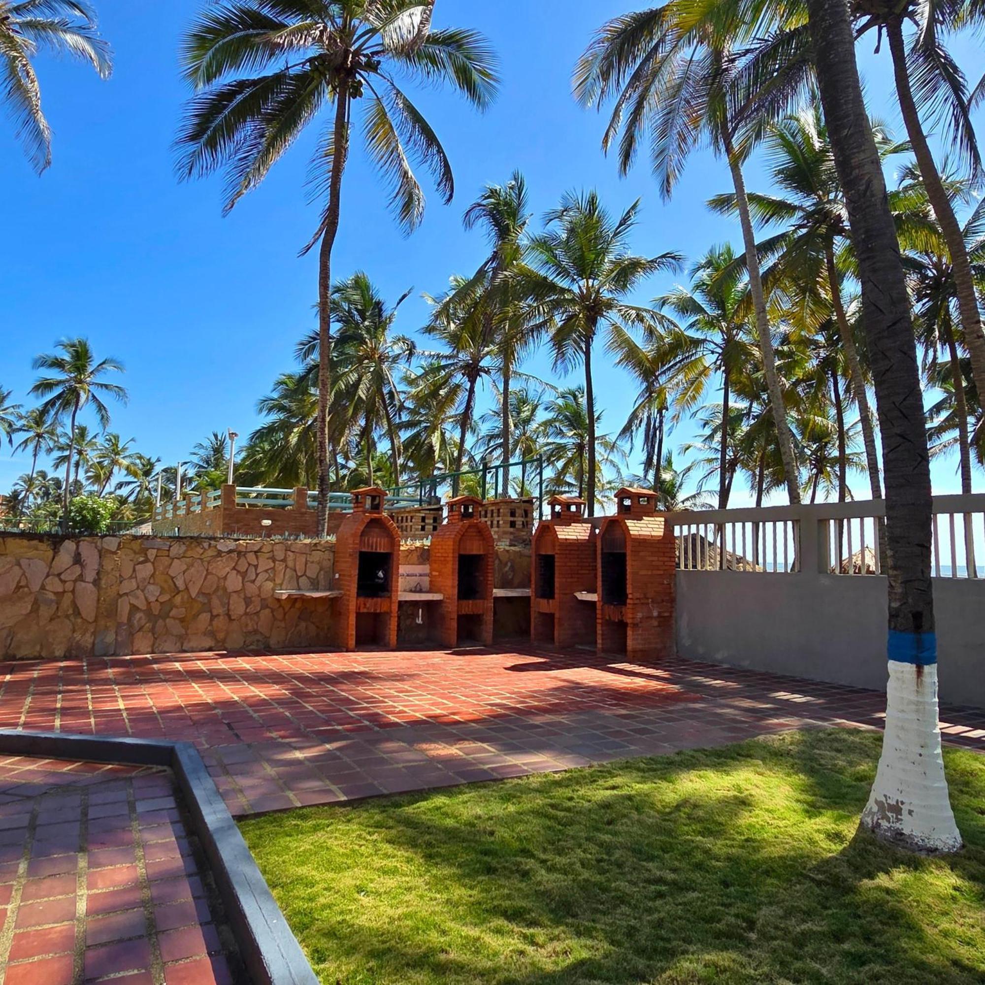 Tucacas, Frente Al Mar, Balcon, Piscina Y Playa Privada公寓 外观 照片